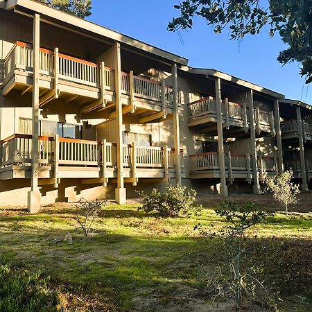 Comfort Inn Monterey Peninsula Airport Exterior photo